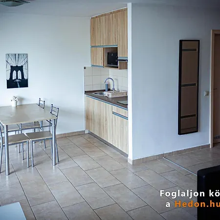 Apartment Hedon Brewing Helmut - 200 Meter To The Beach Balatonvilagos